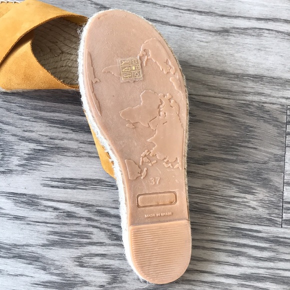 NWOT - Anthropologie espadrilles size 37, US7 - Picture 6 of 7